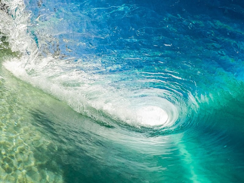 Big Wave Surfing